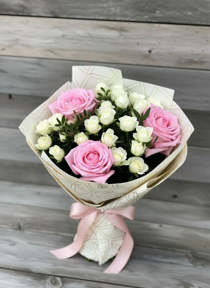 Букет цветов из: Розы в Геймановской