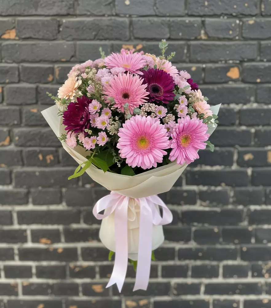 Букет цветов из: Герберы и Хризантемы в Геймановской
