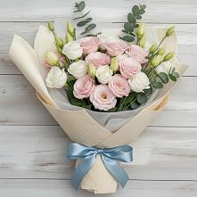 Букет цветов из:  Лизиантусы #REPLACE_PRED# Геймановской