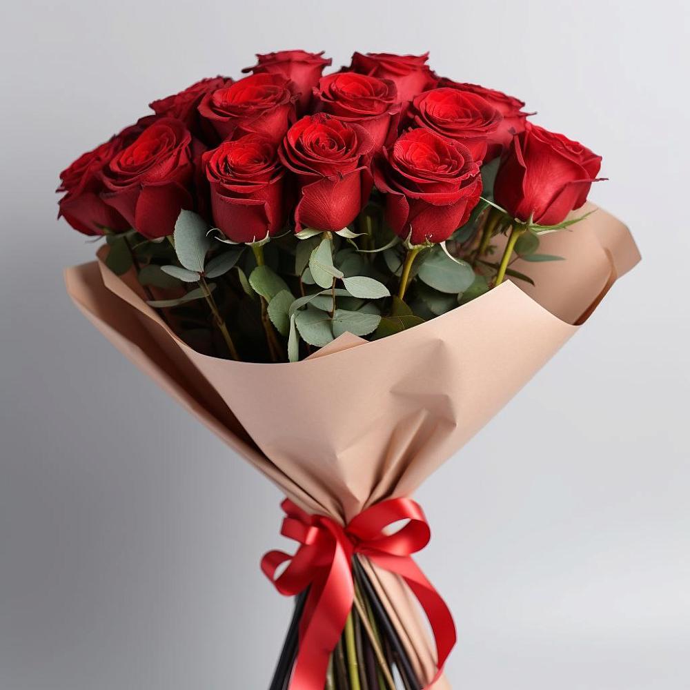 Букет 15 Красных роз Эдлесс Лав в Геймановской
