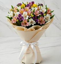 Букет цветов из:  Альстромерии в Геймановской