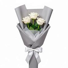 Букет 3 белые розы #REPLACE_PRED# Геймановской