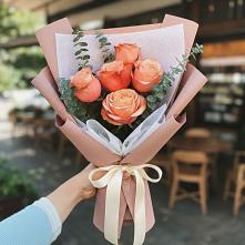 Букет цветов из:  Розы в Геймановской