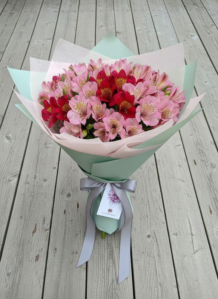 Букет цветов из: Альстромерии в Геймановской