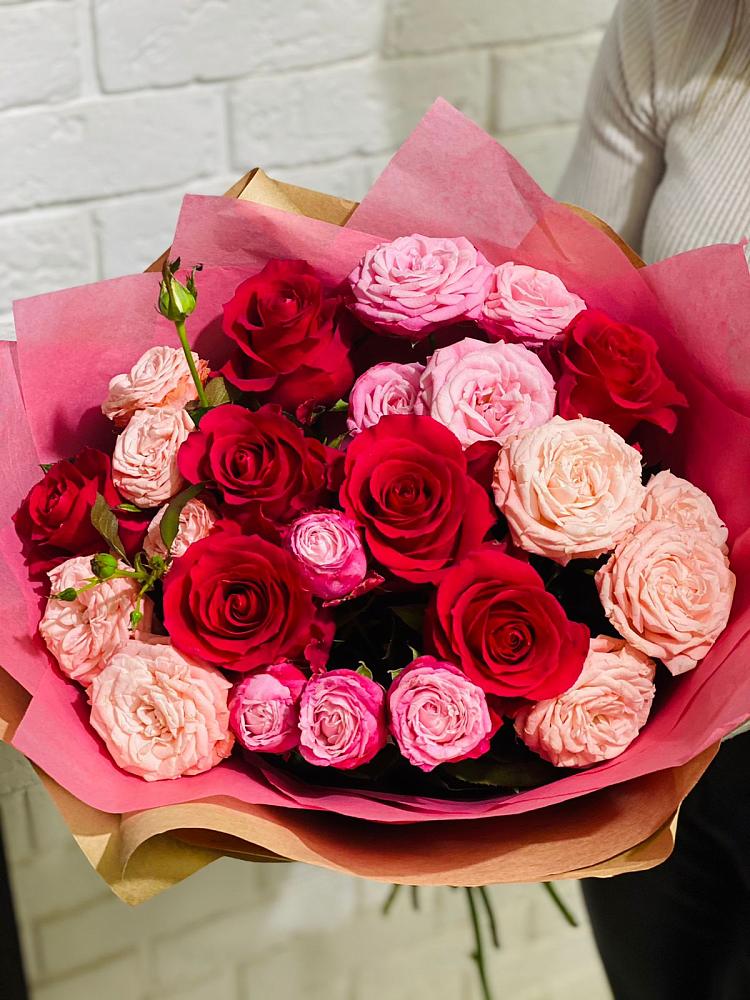 Букет цветов из: Розы в Геймановской