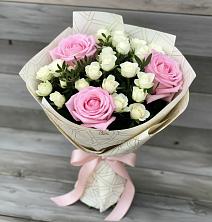 Букет цветов из:  Розы в Геймановской