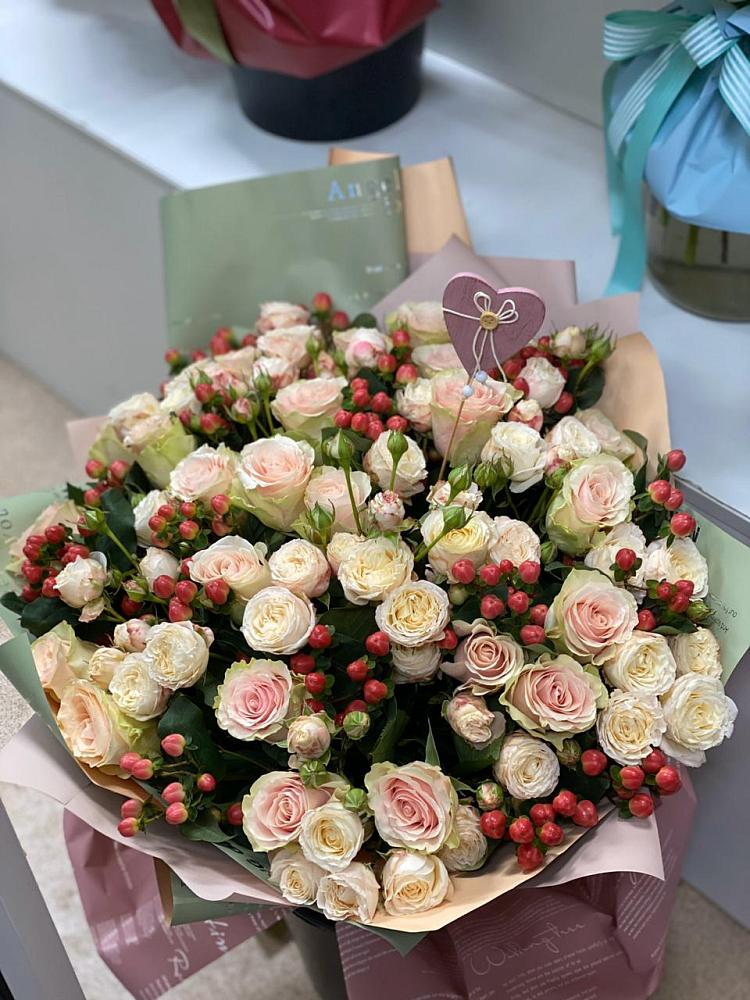 Букет цветов из: Розы в Геймановской