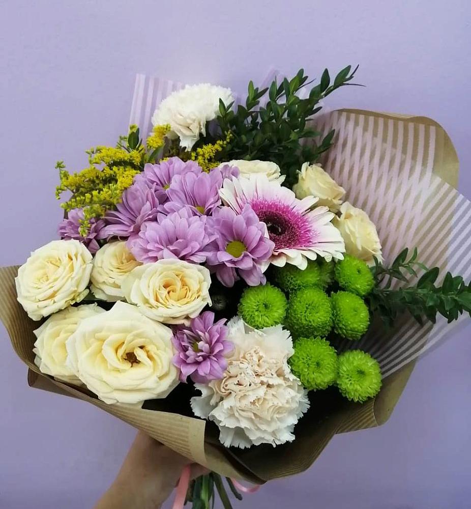 Букет цветов из: Хризантемы, Розы, Гвоздики и Герберы в Геймановской