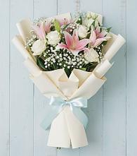 Букет цветов из:  Лилии в Геймановской