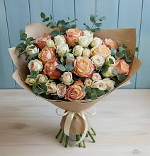 Букет цветов из:  Альстромерии и Розы в Геймановской